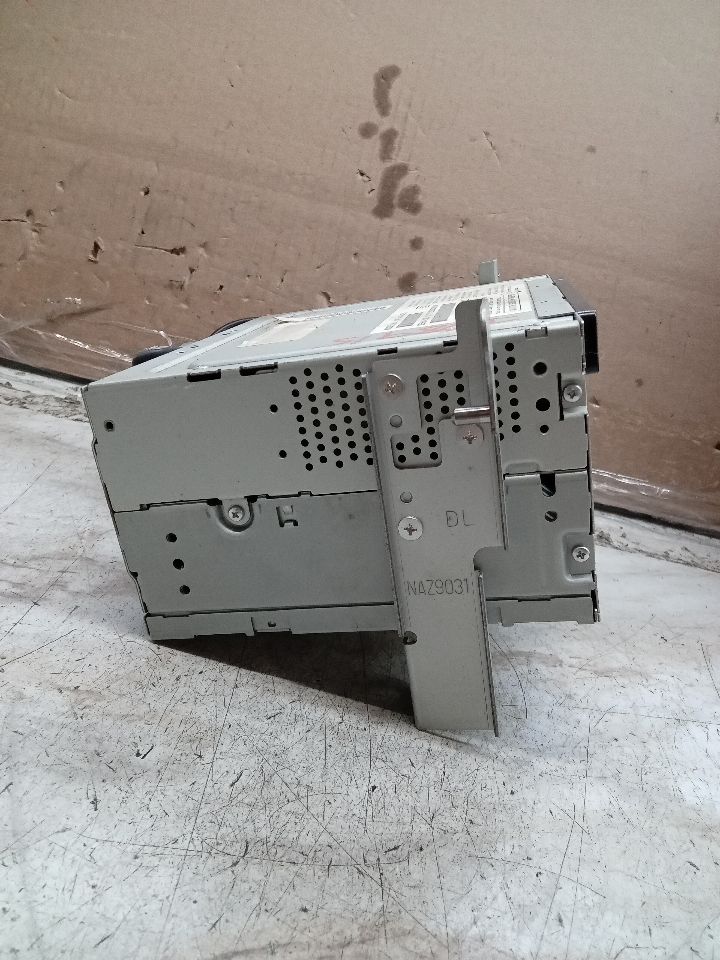 2010 FORD FUSION 4cyl Gasoline 2.5 Radio Audio - 249373 — photo 8