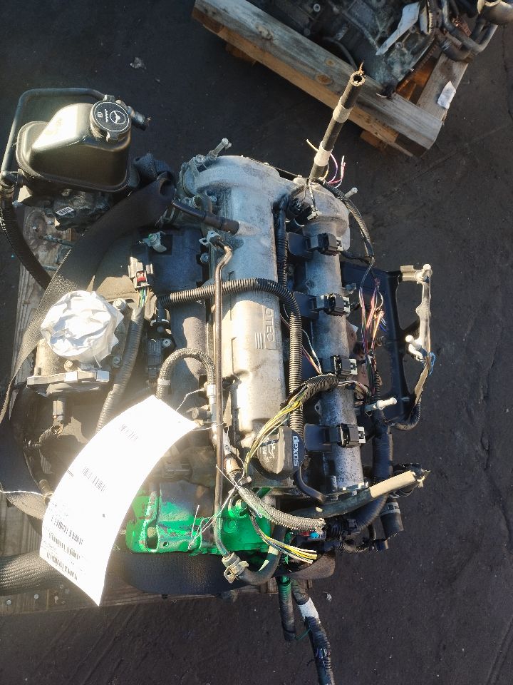 2015 CHEVROLET CAPTIVA SPORT 4cyl Gasoline 2.4 ENGINE ASSEMBLY - 249479