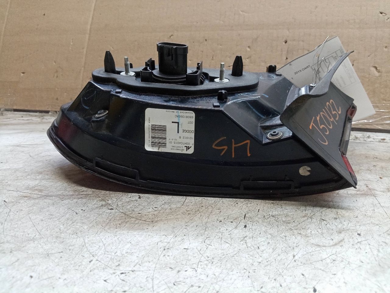 2013 DODGE DART 4cyl Gasoline 2.0 Left TAIL LAMP - 249483 — photo 2