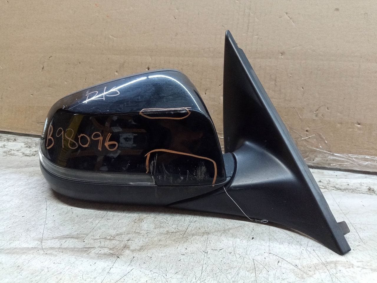 2013 BMW 750i 8cyl Gasoline Turbo 4.4 Right SIDE VIEW MIRROR - 249834 — photo 2