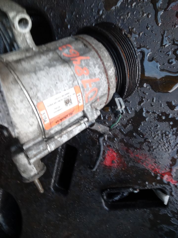 2010 CHEVROLET EQUINOX 6cyl Gasoline 3.0 AC COMPRESSOR - 250269 — photo 3