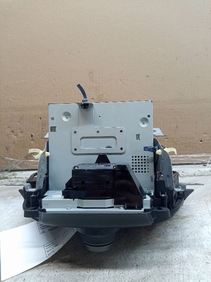 2011 ACURA TL 3.7L 6cyl Gasoline VVT Radio Audio - 250763 — photo 8