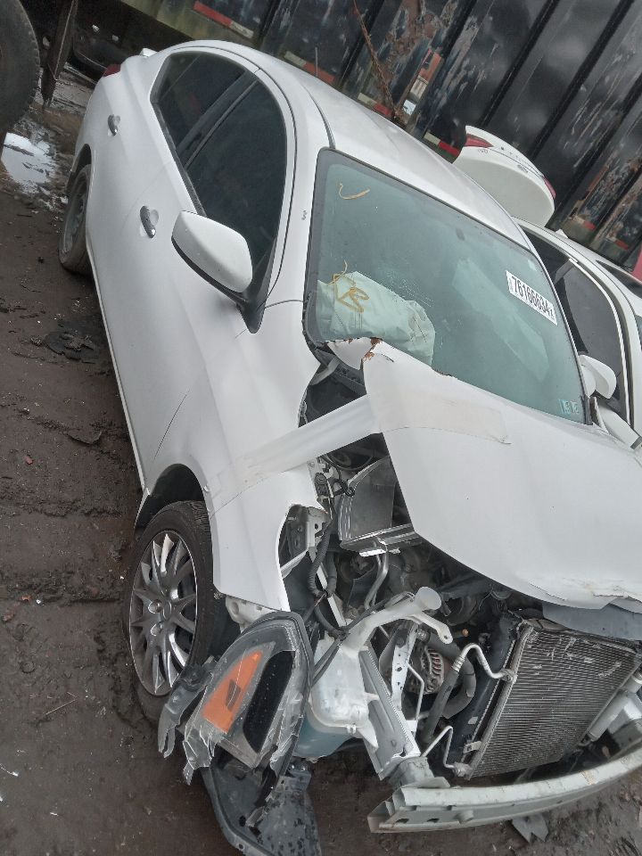 2016 NISSAN VERSA 4cyl Gasoline 1.6 DOHC Chassis Cont Mod - 250771 — photo 1
