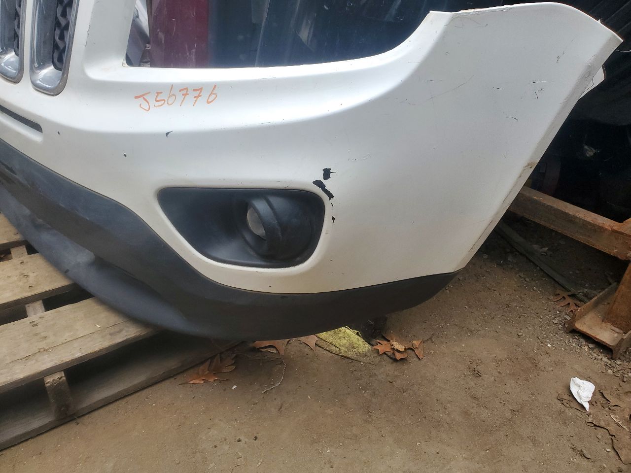 2014 JEEP COMPASS 4cyl Gasoline 2.4 BUMPER ASSY, FRONT - 252918 — photo 2