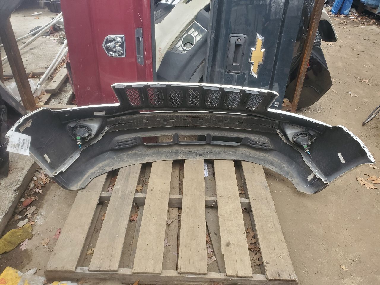 2014 JEEP COMPASS 4cyl Gasoline 2.4 BUMPER ASSY, FRONT - 252918 — photo 6