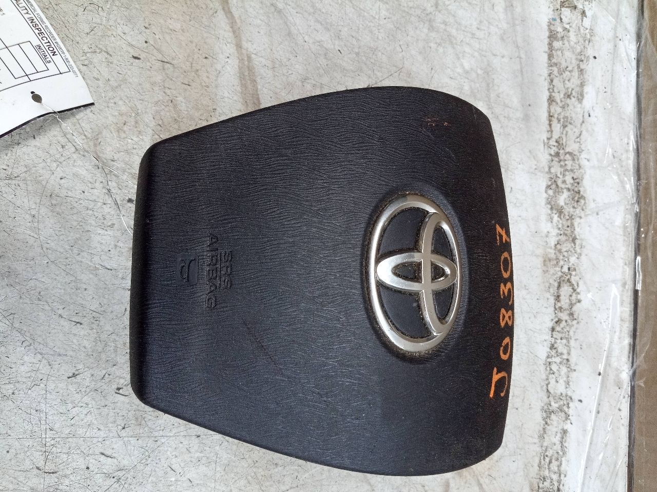 2012 TOYOTA PRIUS 4cyl Hybrid 1.8 Left AIR BAG - 253090 — photo 1