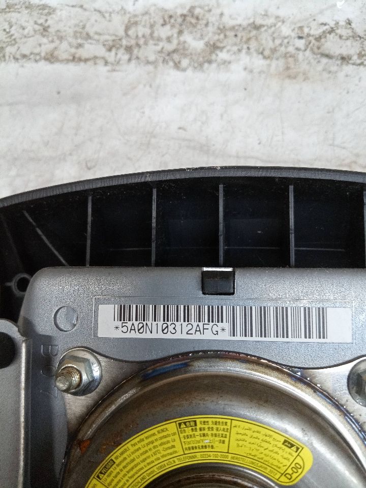 2012 TOYOTA PRIUS 4cyl Hybrid 1.8 Left AIR BAG - 253090 — photo 4