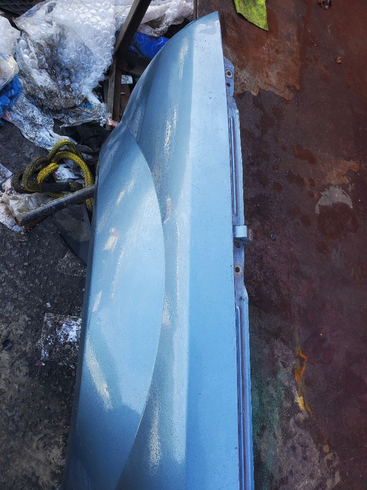 2005 FORD MUSTANG 6cyl Gasoline 4.0 Left FENDER - 253449 — photo 2