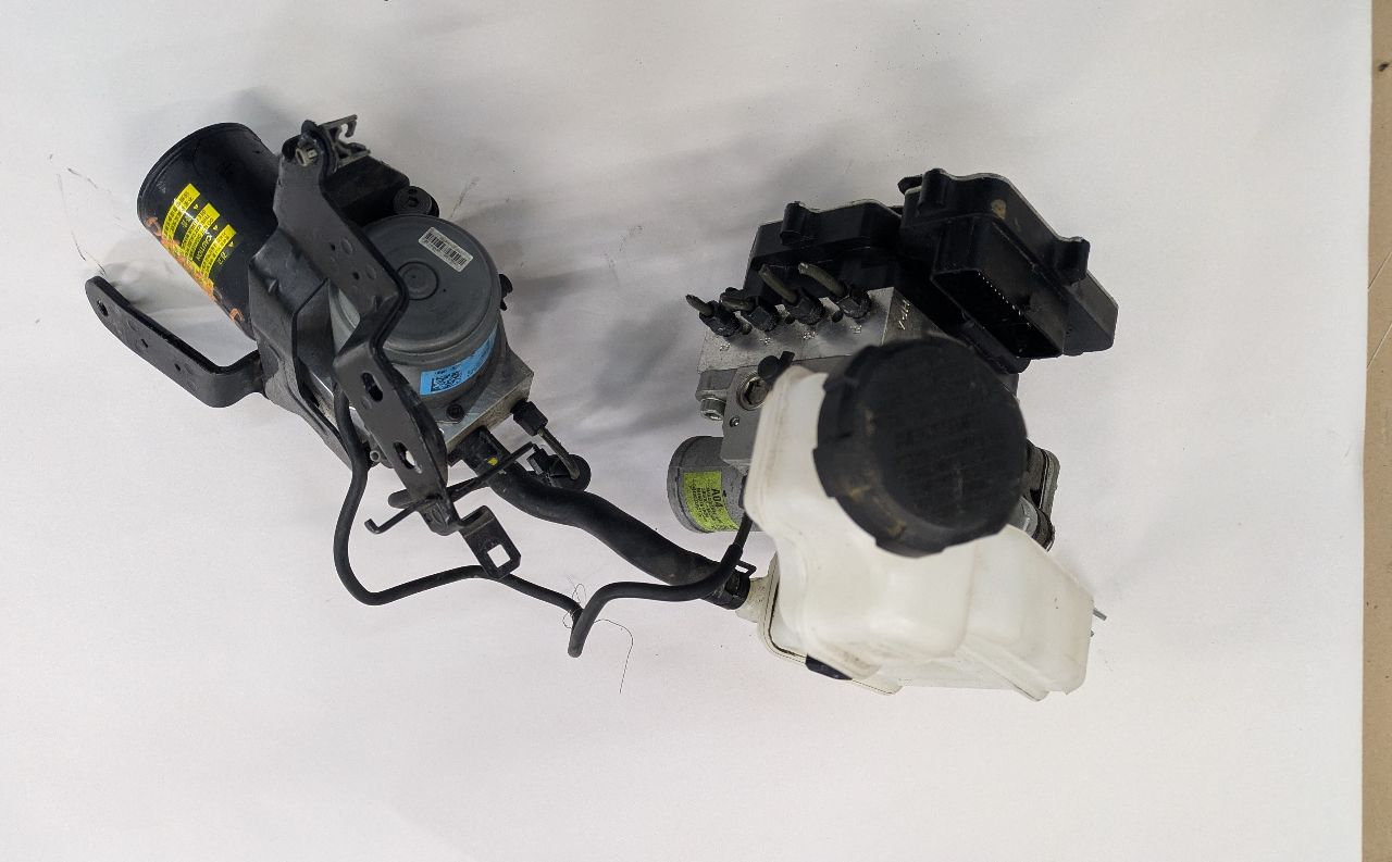 2016 HYUNDAI SONATA 4cyl Electric 2.0 Anti-lock Brake Pts - 253895 — photo 6