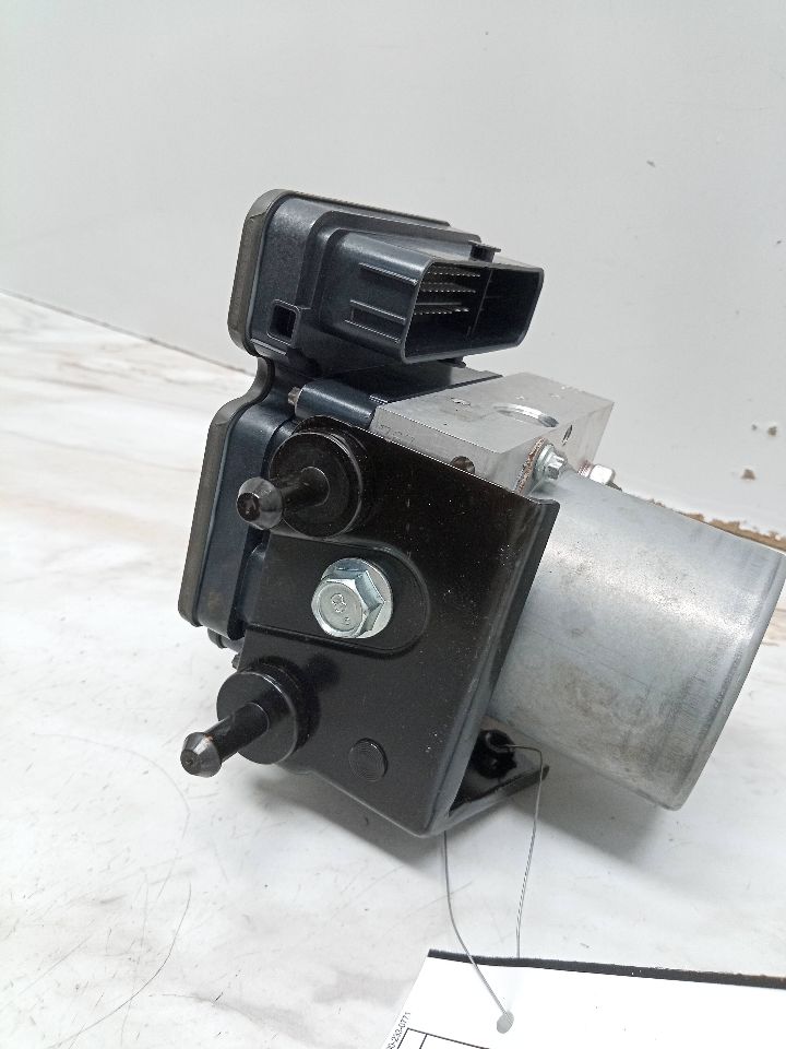 2020 SUBARU LEGACY 2.4L 4cyl Gasoline VVT Anti-lock Brake Pts - 25427 — photo 2