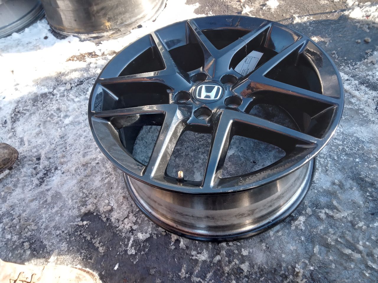 2022 HONDA CIVIC 2.0L 4cyl Gasoline WHEEL - 254686 — photo 2
