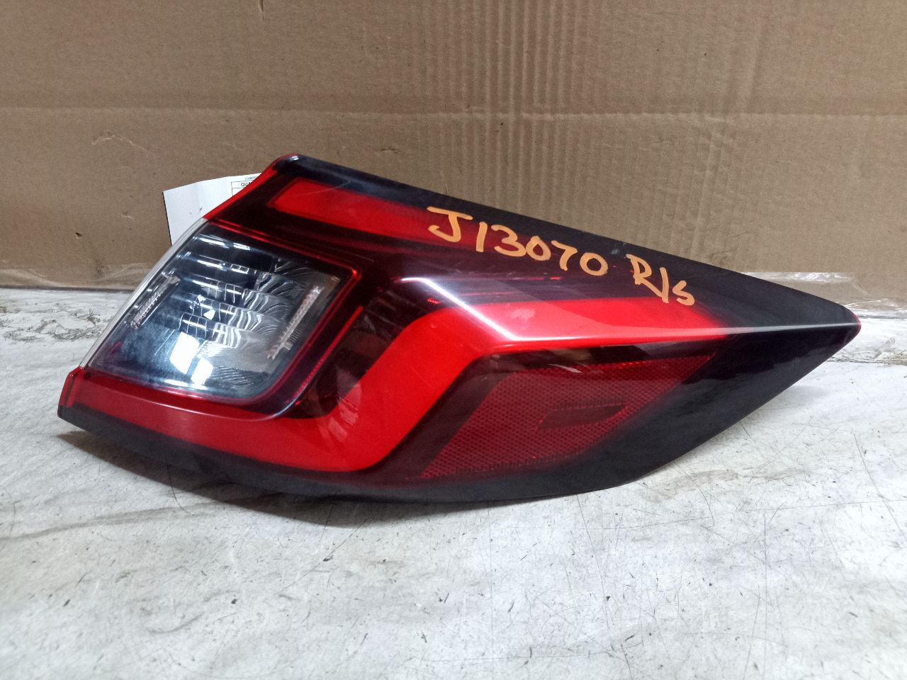2022 HONDA CIVIC 2.0L 4cyl Gasoline Right TAIL LAMP - 254713 — photo 1
