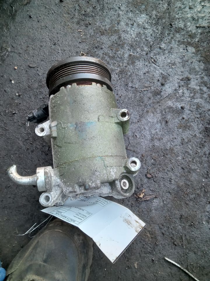 2012 FORD FOCUS 4cyl Gasoline 2.0 PZEV AC COMPRESSOR - 255488 — photo 2