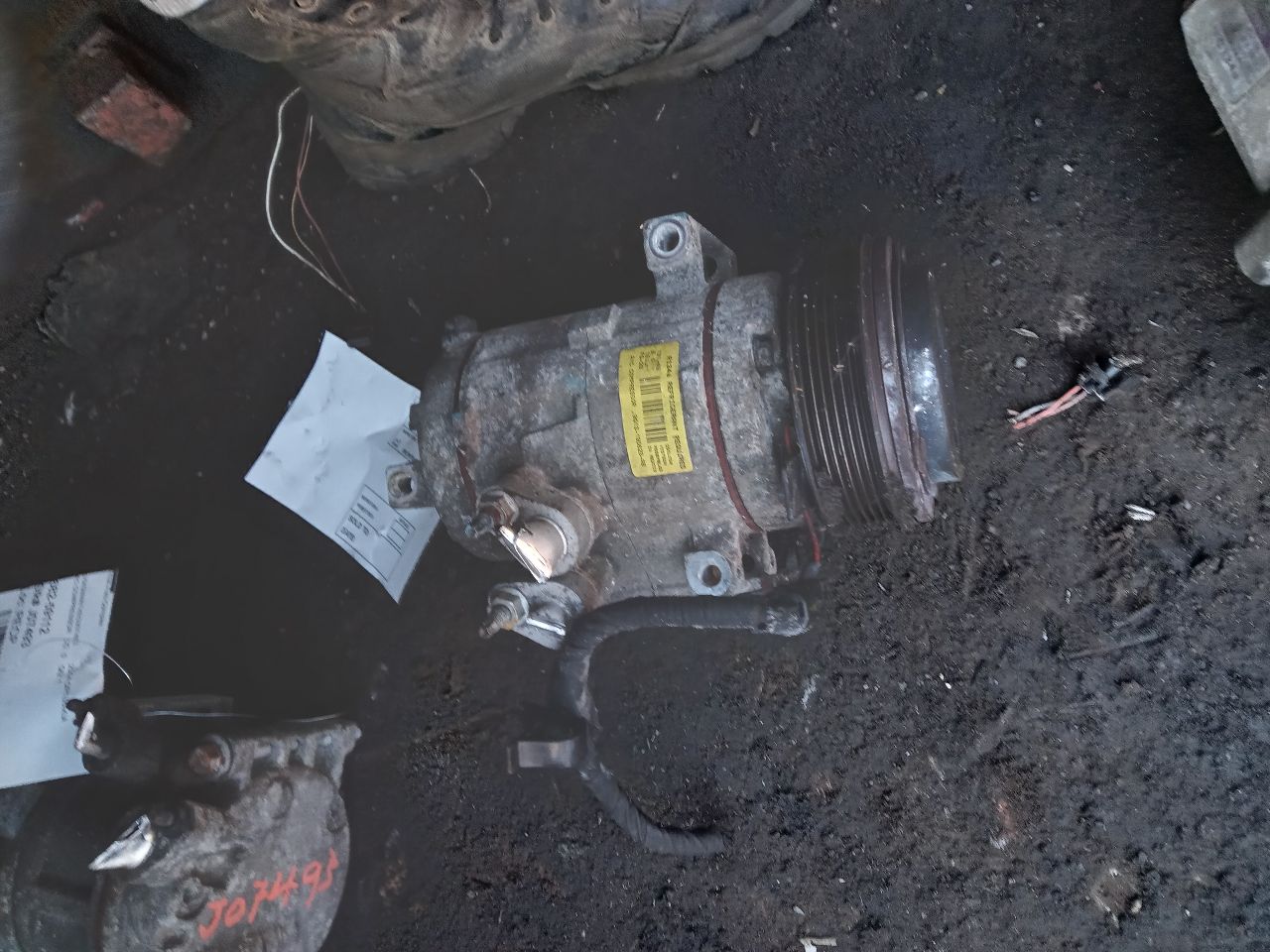 2011 FORD FLEX 6cyl Gasoline 3.5 AC COMPRESSOR - 255490 — photo 2