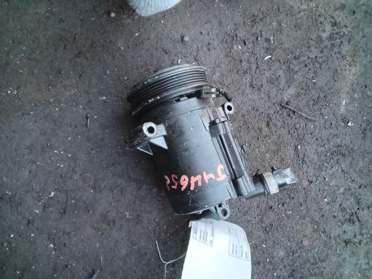 2011 GMC TERRAIN 4cyl Gasoline 2.4 AC COMPRESSOR - 255514 — photo 2