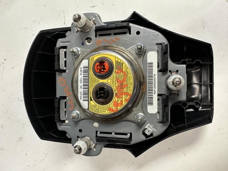 2012 SUBARU LEGACY Left AIR BAG - 256 — photo 2