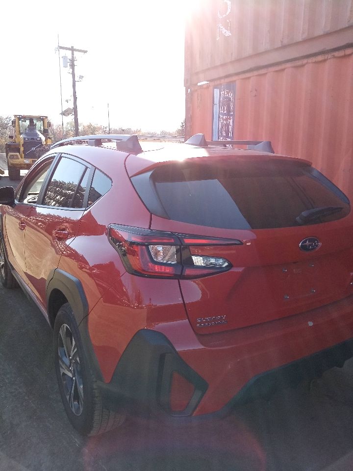 2024 SUBARU XV CROSSTREK BUMPER ASSY, REAR - 256062 — photo 2
