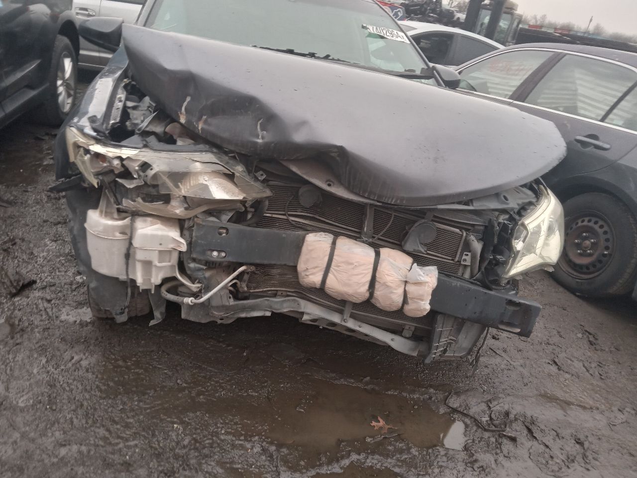 2012 TOYOTA CAMRY 4cyl Electric 2.5 Conv/Invert/Charger - 256342 — photo 2