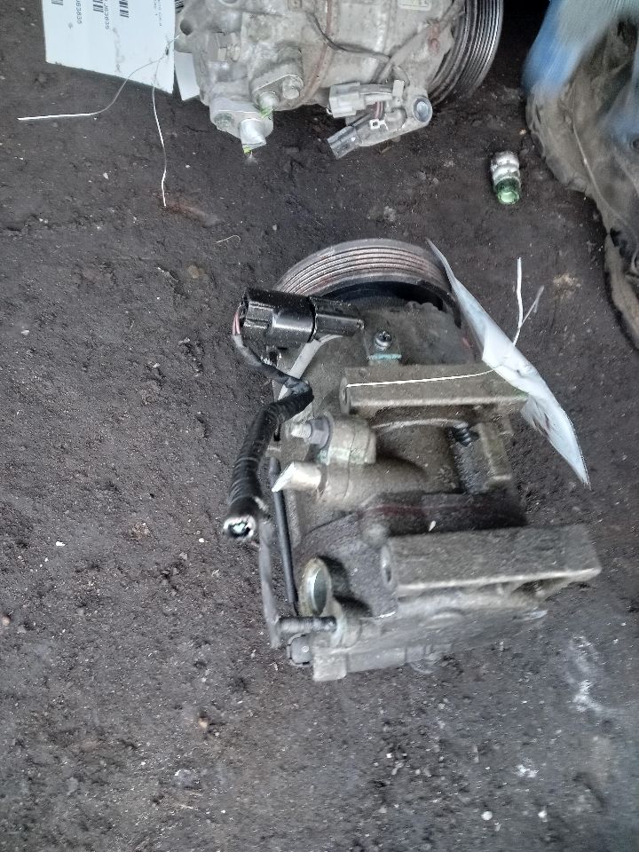 2012 KIA OPTIMA 4cyl Gasoline Turbo 2.0 AC COMPRESSOR - 256574 — photo 2