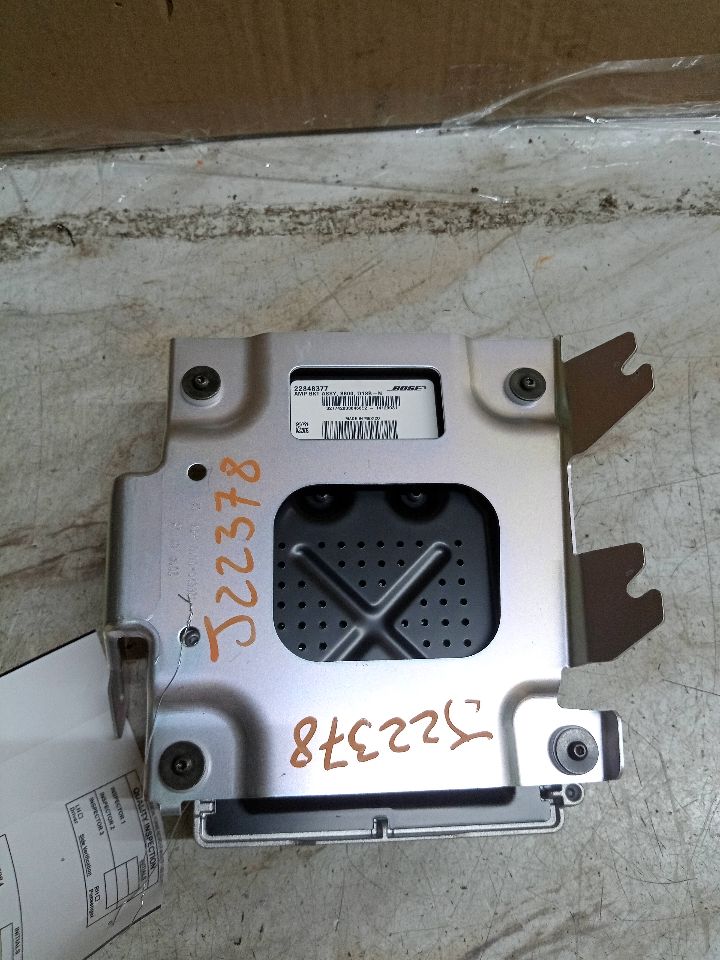 2014 BUICK VERANO 4Cyl Gas Flex Fuel 2.4 Radio Audio - 256919 — photo 3