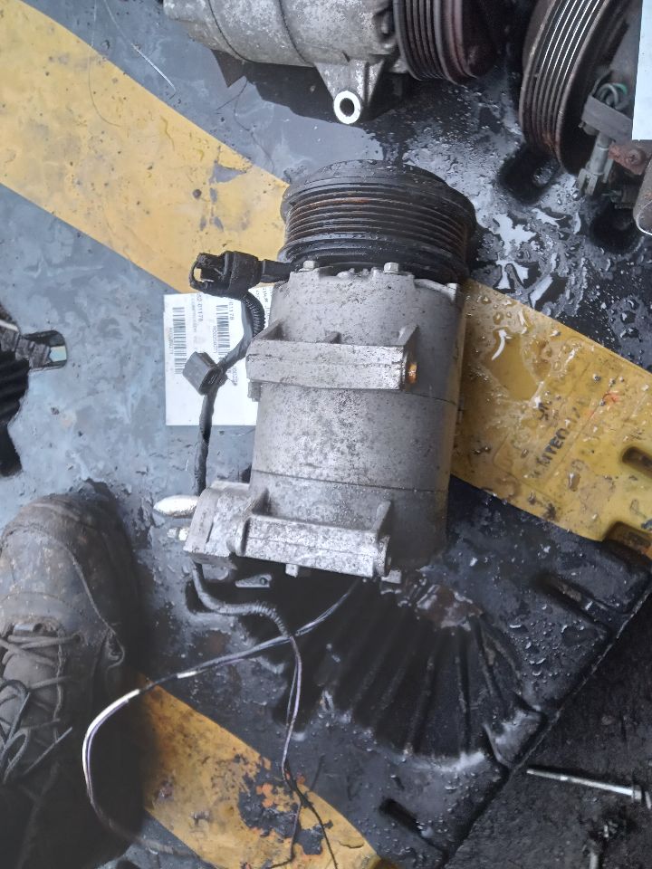 2017 FORD ESCAPE 4cyl Gasoline Turbo 1.5 AC COMPRESSOR - 259271 — photo 2