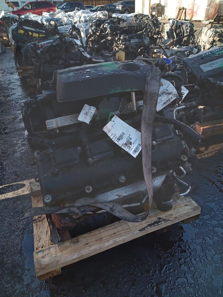 2019 DODGE 1500 PICKUP 5.7L 8cyl Gasoline VVT ENGINE ASSEMBLY - 259751 — photo 2