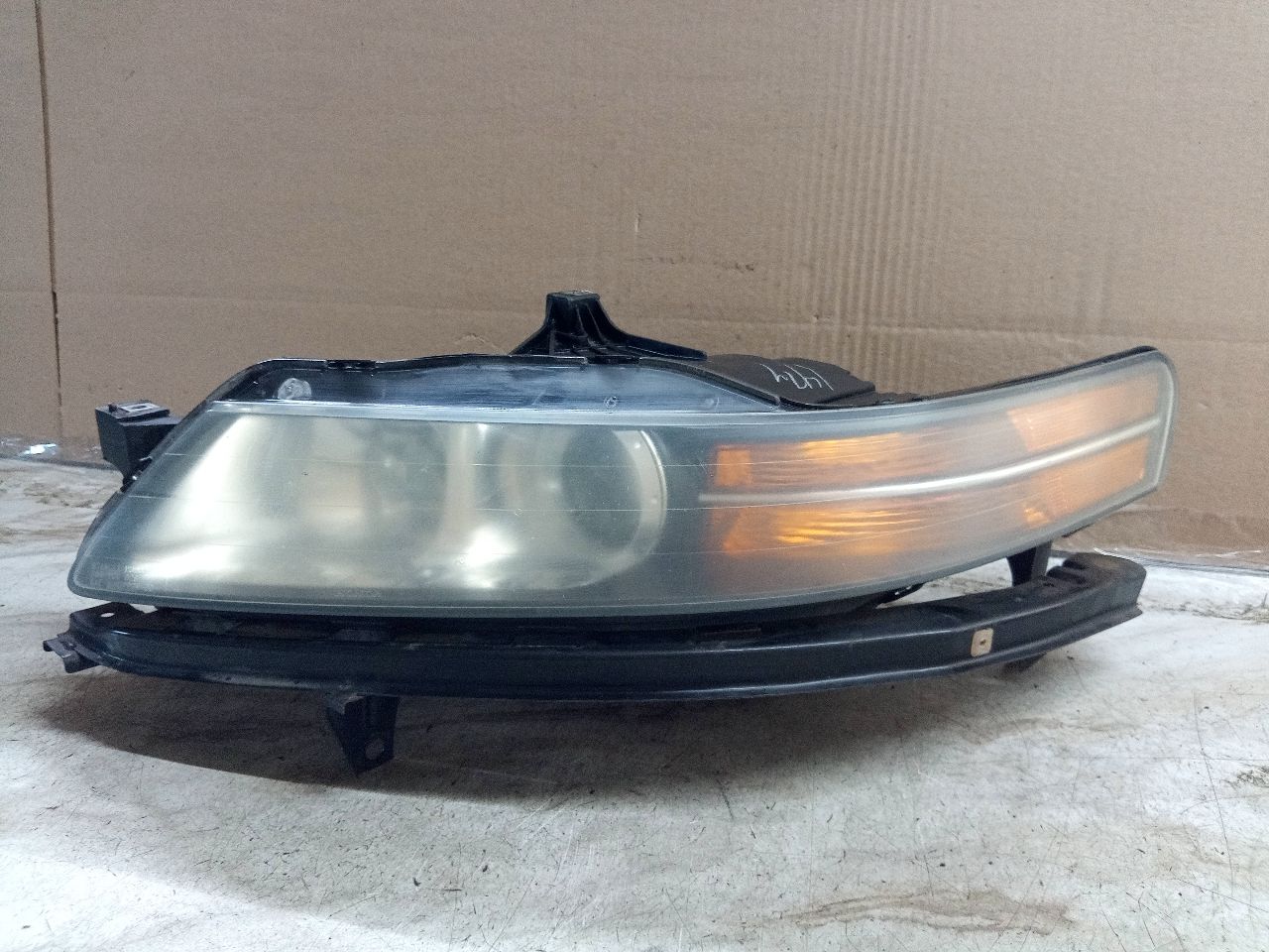 2006 ACURA TL 3.2L 6cyl Gasoline Left HEADLAMP ASSEMBLY - 259775 — photo 1
