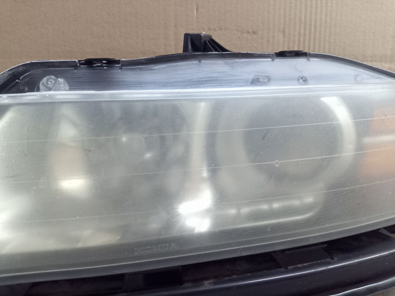 2006 ACURA TL 3.2L 6cyl Gasoline Left HEADLAMP ASSEMBLY - 259775 — photo 2