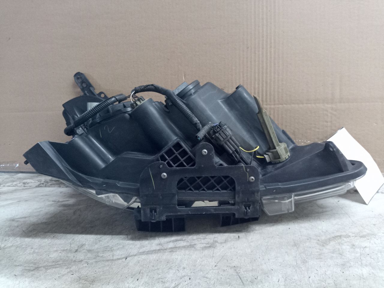 2014 NISSAN SENTRA 4cyl Gasoline 1.8 Left HEADLAMP ASSEMBLY - 259783 — photo 6