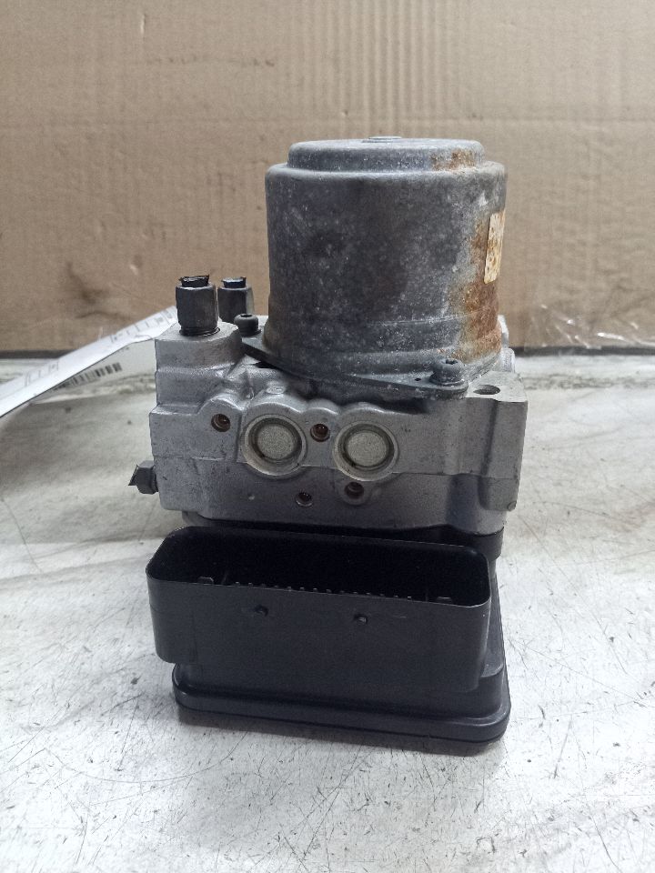 2008 ACURA RL 3.5L 6cyl Gasoline VVT Anti-lock Brake Pts - 260880