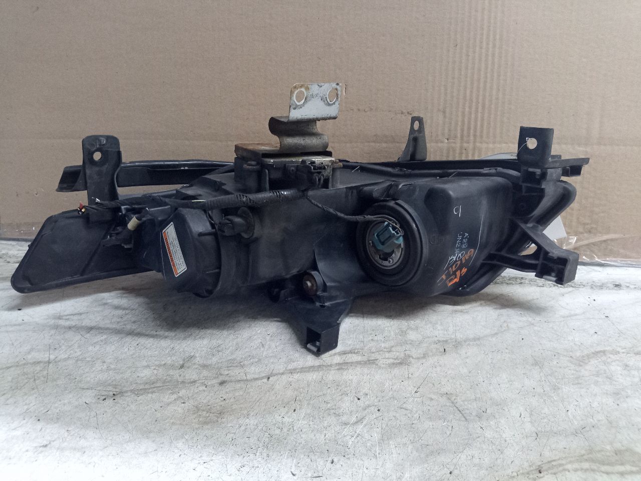 2007 ACURA TL 3.2L 6cyl Gasoline Right HEADLAMP ASSEMBLY - 261292 — photo 4