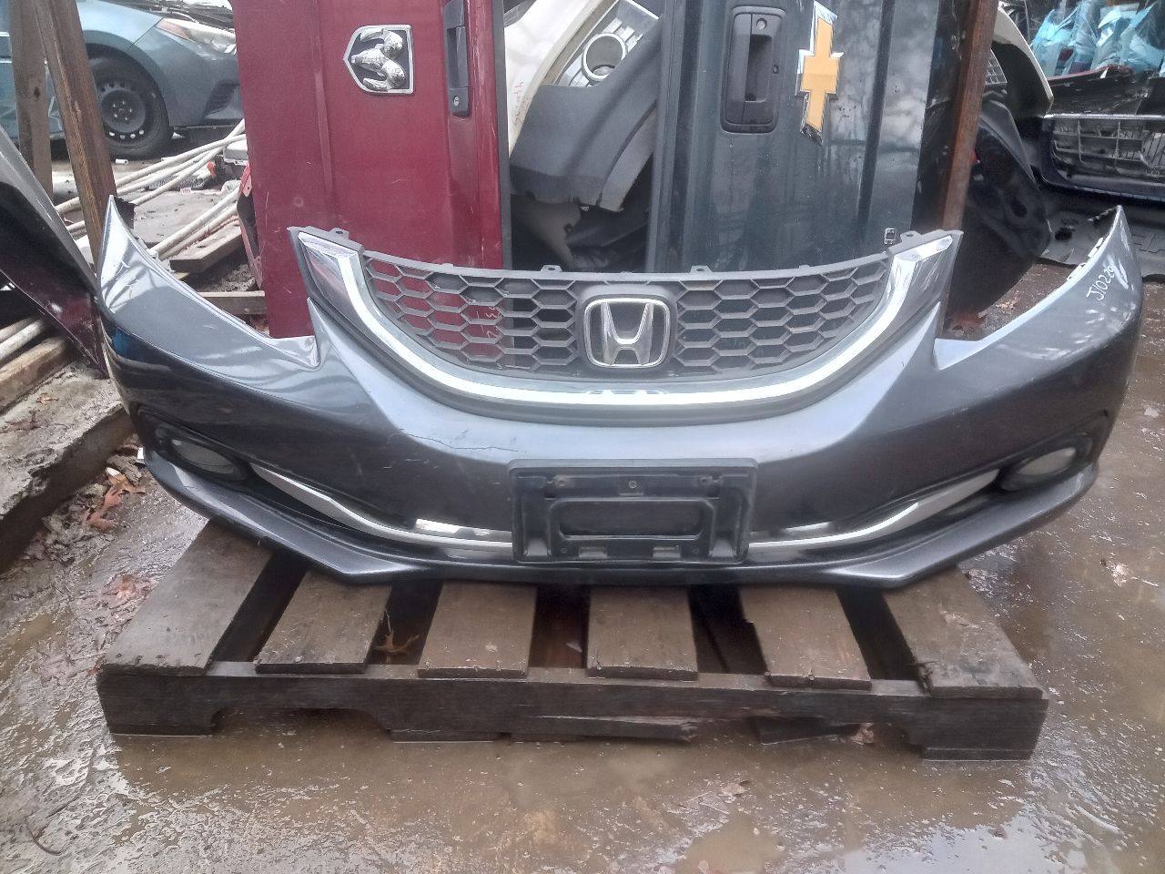 2015 HONDA CIVIC BUMPER ASSY, FRONT - 261468 — photo 1