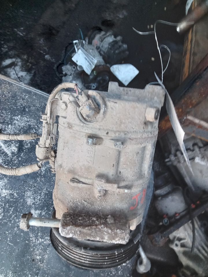 2012 CHEVROLET EQUINOX AC COMPRESSOR - 262158 — photo 3