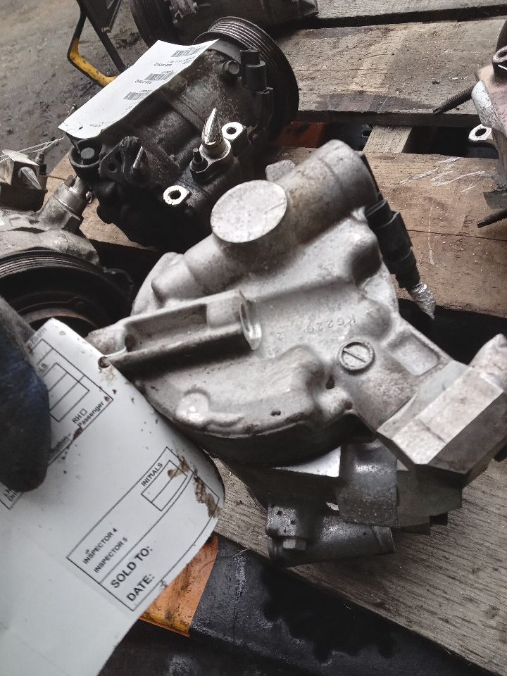 2018 ALFA-ROMEO GIULIA 2.0L 4cyl Turbo Gasoline AC COMPRESSOR - 262860 — photo 5
