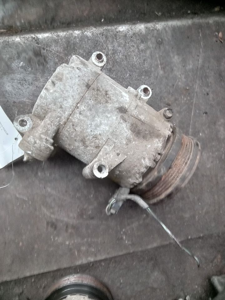 2013 FORD FOCUS 4cyl Gasoline 2.0 Flex AC COMPRESSOR - 262871 — photo 1