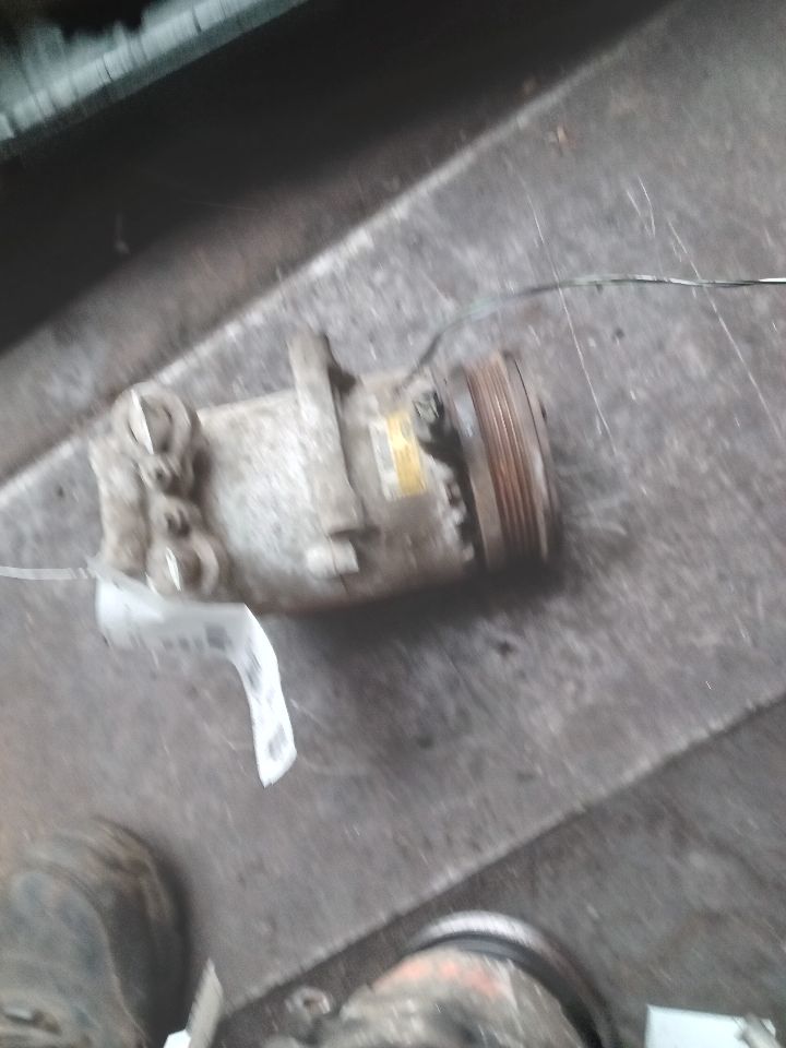 2013 FORD FOCUS 4cyl Gasoline 2.0 Flex AC COMPRESSOR - 262871 — photo 2