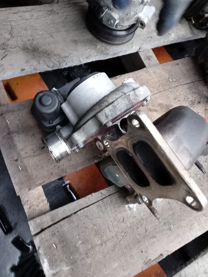 2018 ALFA-ROMEO GIULIA 2.0L 4cyl Turbo Gasoline Turbo-Supercharger - 262880 — photo 3