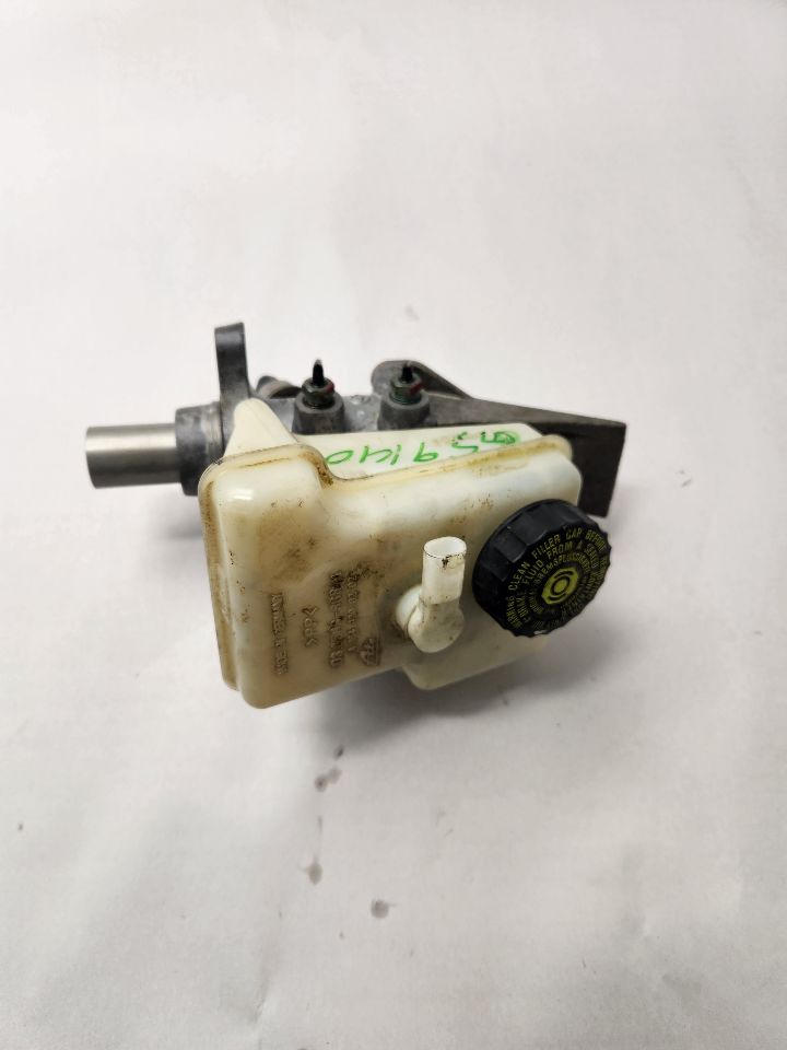 2011 MERCEDES-BENZ GL-CLASS 8cyl Gasoline 4.6 BRAKE MASTER CYL - 262961