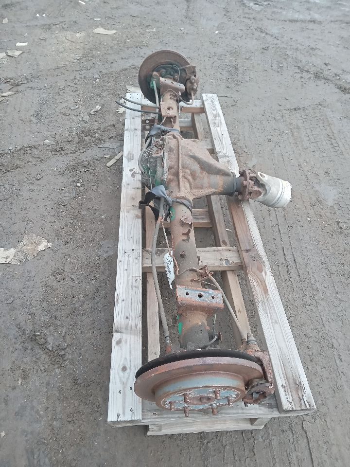 2012 NISSAN TITAN 5.6L 8cyl Gasoline VVT AXLE ASSEMBLY, RR - 263036