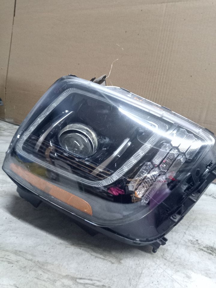 2020 KIA TELLURIDE 3.8L 6cyl Gasoline VVT Right HEADLAMP ASSEMBLY - 264508