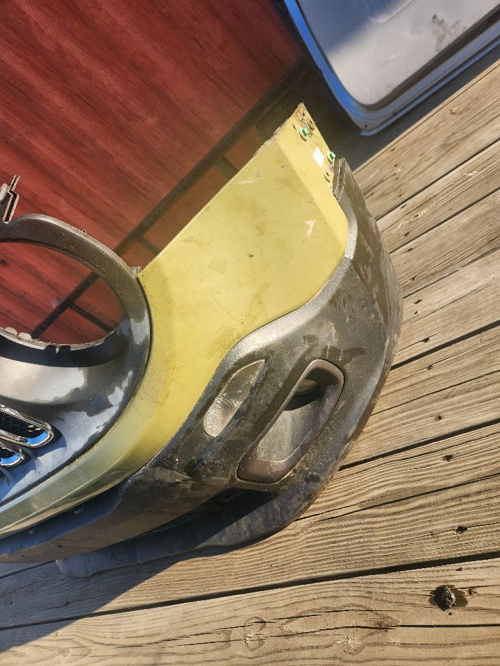 2015 JEEP RENEGADE 4cyl Gasoline 2.4 BUMPER ASSY, FRONT - 264659 — photo 3