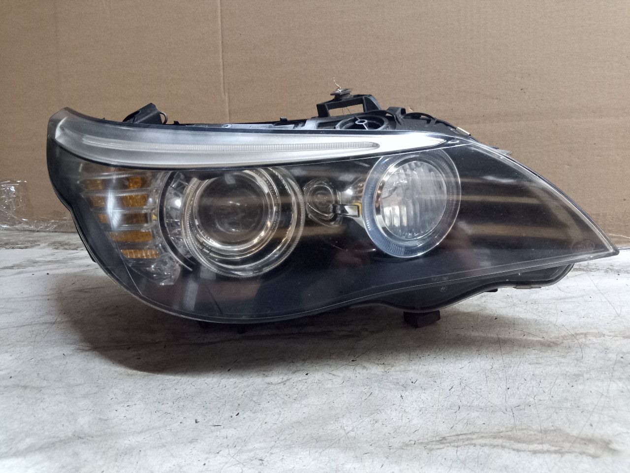 2008 BMW 535i 6cyl Gasoline Turbo 3.0 Right HEADLAMP ASSEMBLY - 264719