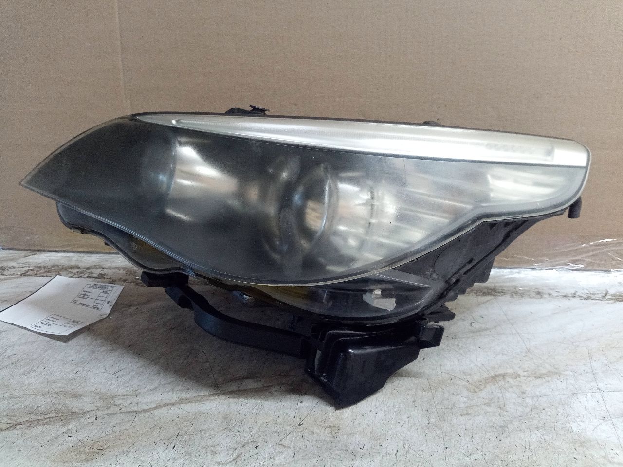 2008 BMW 535i 6cyl Gasoline Turbo 3.0 Left HEADLAMP ASSEMBLY - 264720
