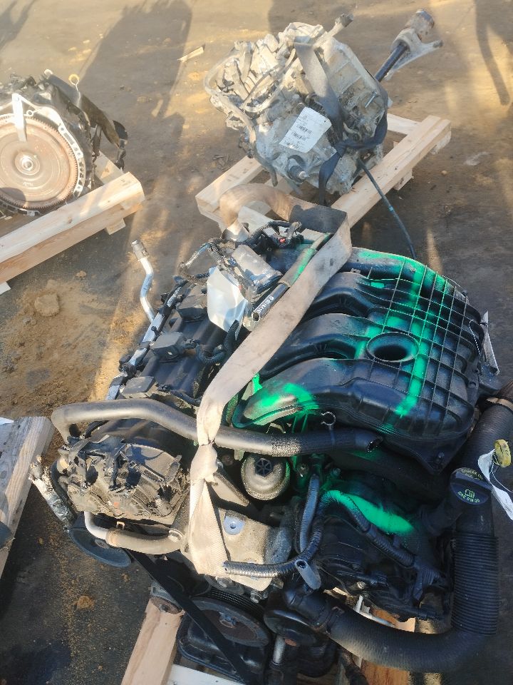 2016 CHRYSLER TOWN & COUNTRY ENGINE ASSEMBLY - 266249 — photo 6