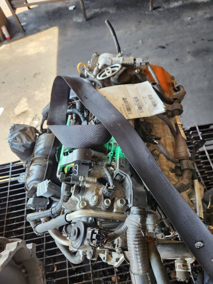 2014 TOYOTA PRIUS 4cyl Hybrid 1.8 ENGINE ASSEMBLY - 266432 — photo 5