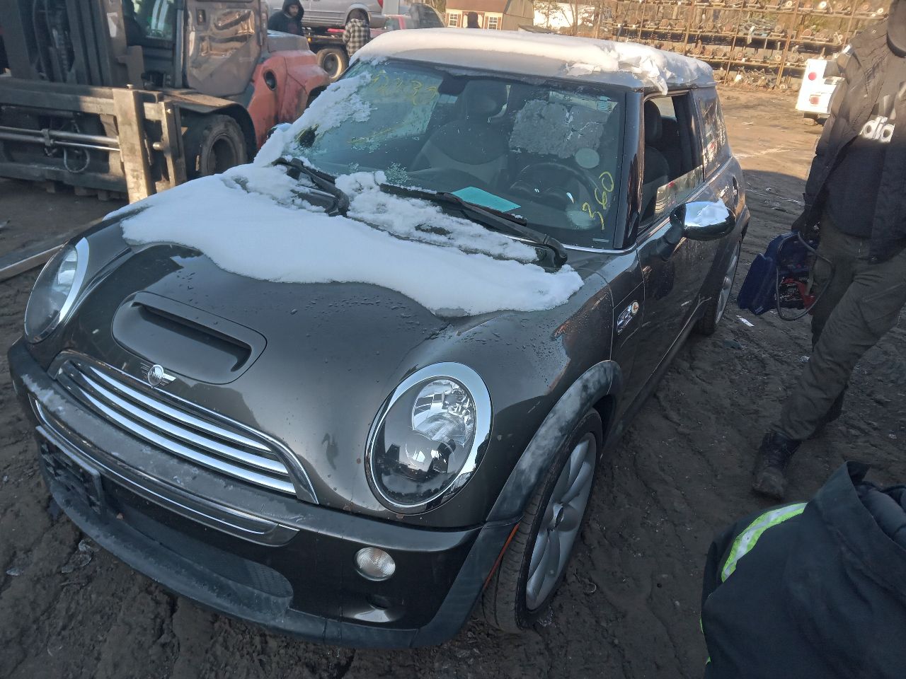 2006 MINI COOPER COOPER 4cyl Supercharged 1.6 AC COMPRESSOR - 266516