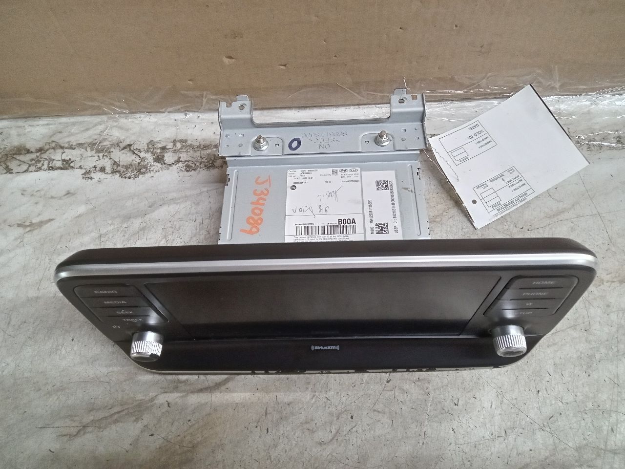 2020 KIA TELLURIDE 3.8L 6cyl Gasoline VVT Radio Audio - 266971 — photo 2
