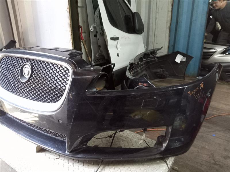 2012 JAGUAR XF BUMPER ASSY, FRONT - 26733 — photo 4
