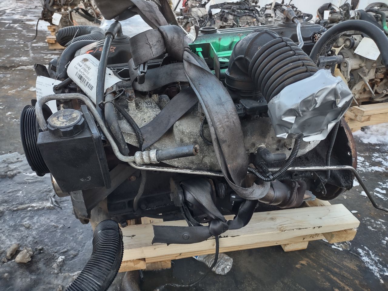 1999 JEEP CHEROKEE 6cyl Gasoline 4.0 ENGINE ASSEMBLY - 267558 — photo 4