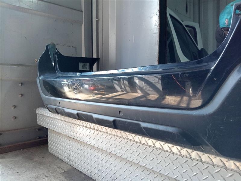 2018 SUBARU LEGACY BUMPER ASSY, REAR - 26887 — photo 3